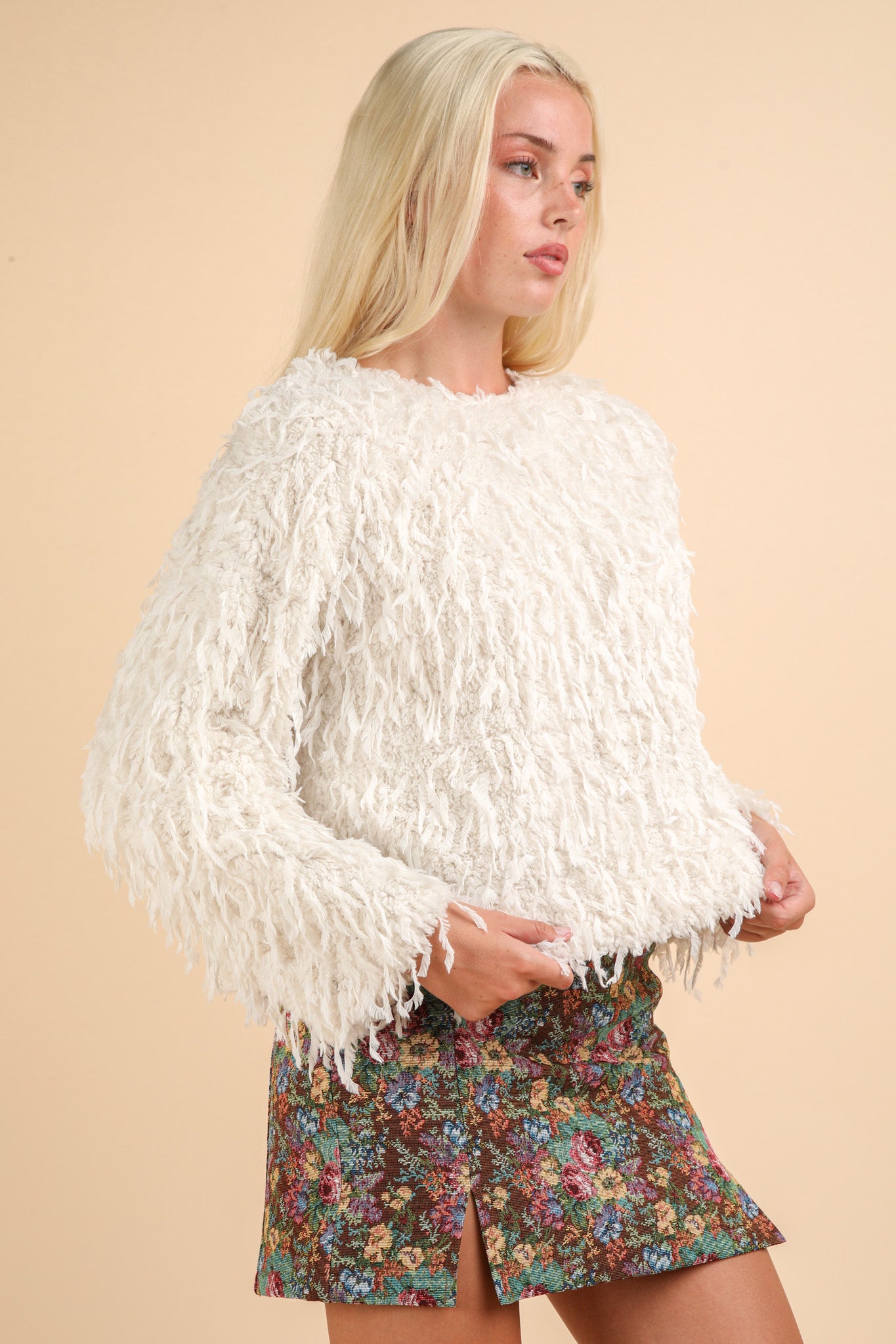 Fur Knit Top with Back Velvet Ribbon Sweater