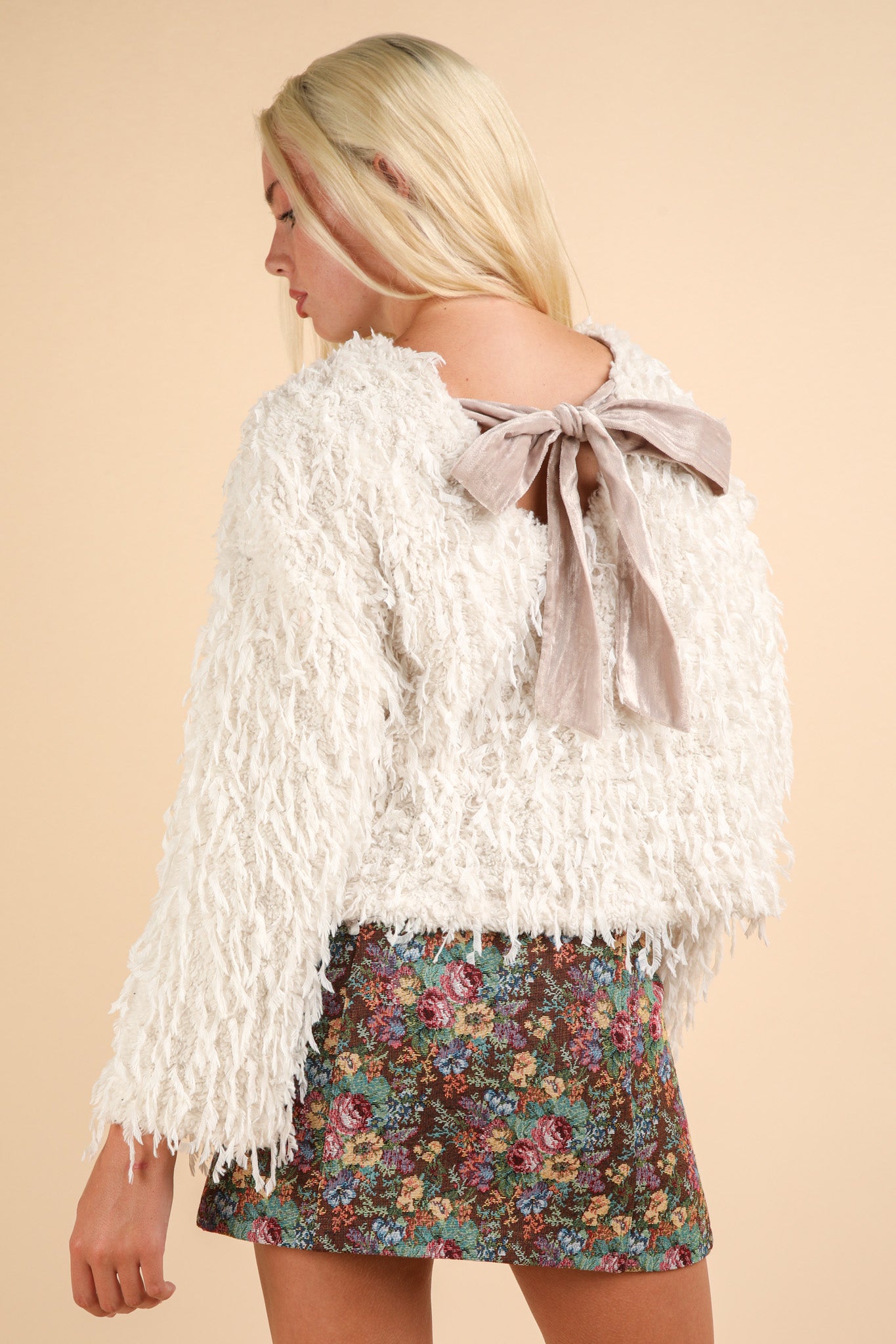 Fur Knit Top with Back Velvet Ribbon Sweater