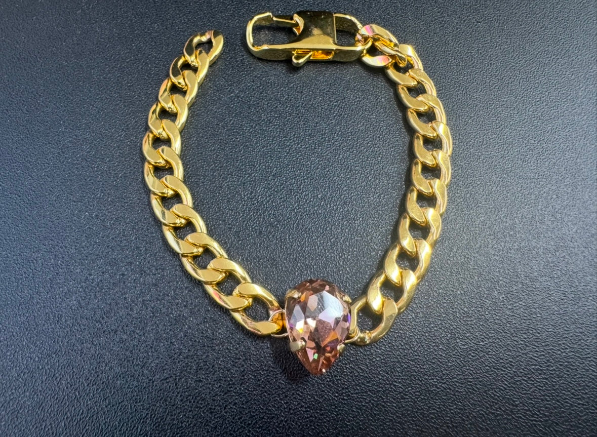 Chunky Curb Chain with Rose Stone and Statement Clasp