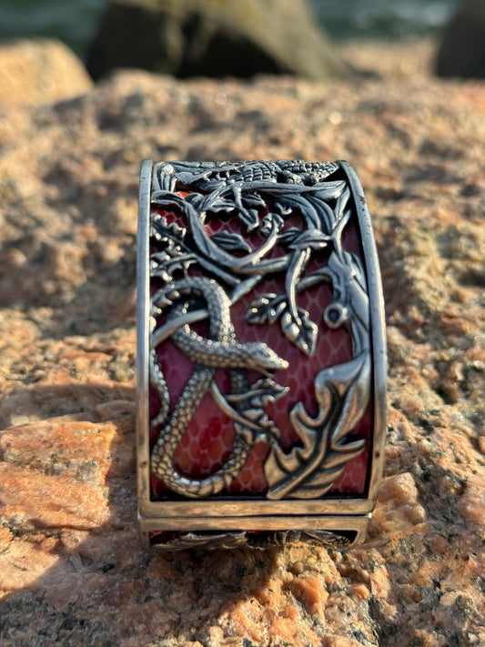 Cuff Bracelet Alligators with Reptiles
