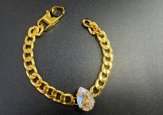 Chunky Curb Chain with Opal Statement Clasp