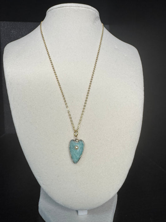 Shell Pearl Gemstone Necklace