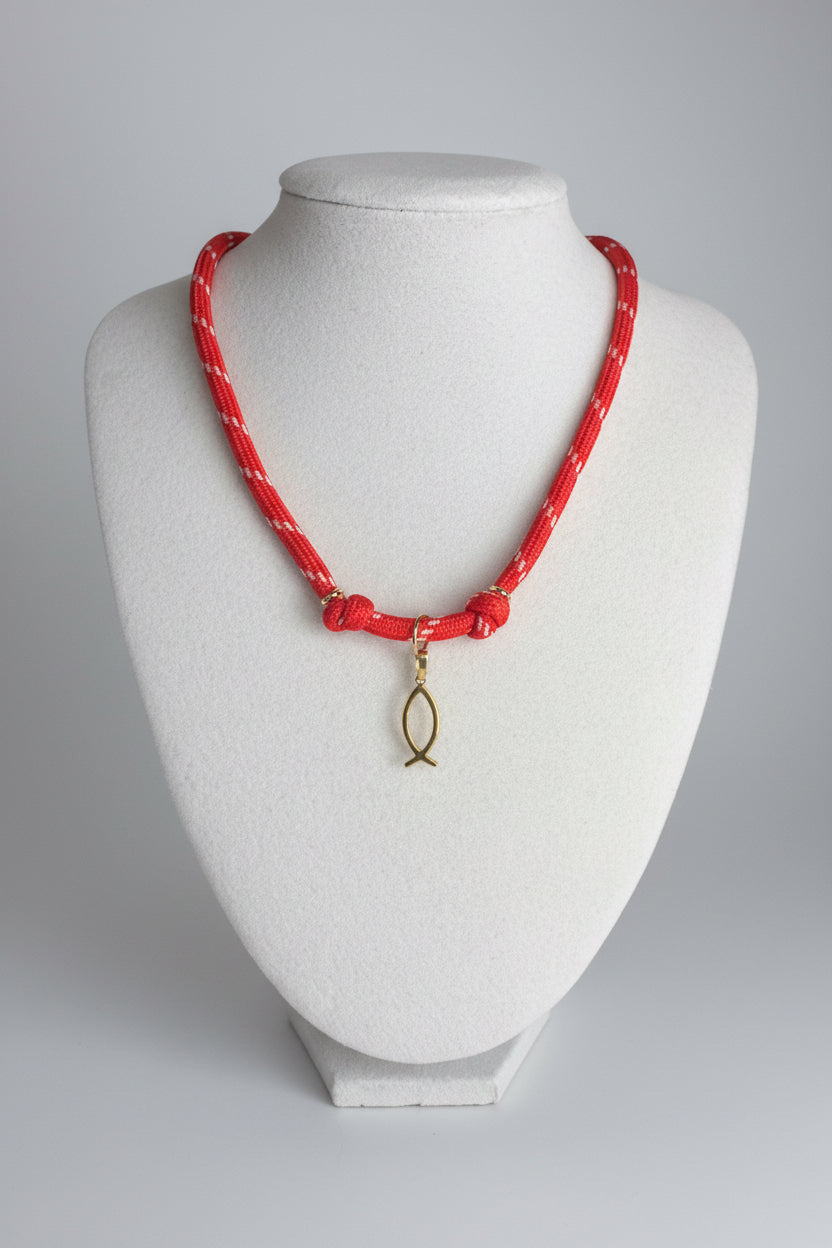 ROPE NECKLACE & FISH CHARM
